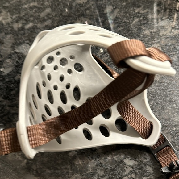 BARKLESS Short Snout Dog Muzzle, Soft Silicone Flat Faced Muzzle French Bulldog - Picture 6 of 11